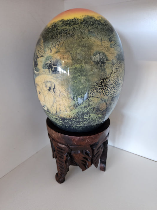 Ostrich Egg & Lamp Wood